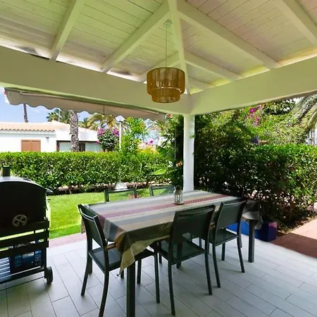 בית נופש Secret Paradise Retreat By Canaryscape